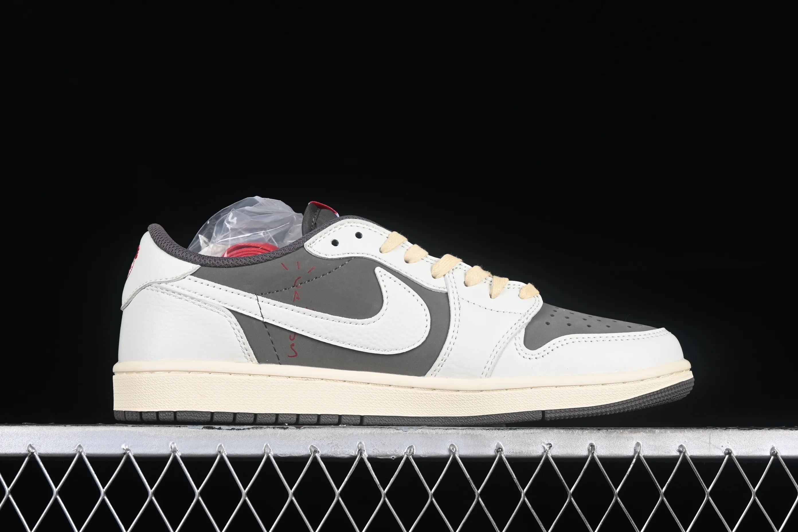 All categories Air Jordan Jordan series basketball shoes Air Jordan 1 Low B1 special price Travis Scott x Air Jordan 1 Low OG AJ1 Joe 1 undercut low DM7866-162